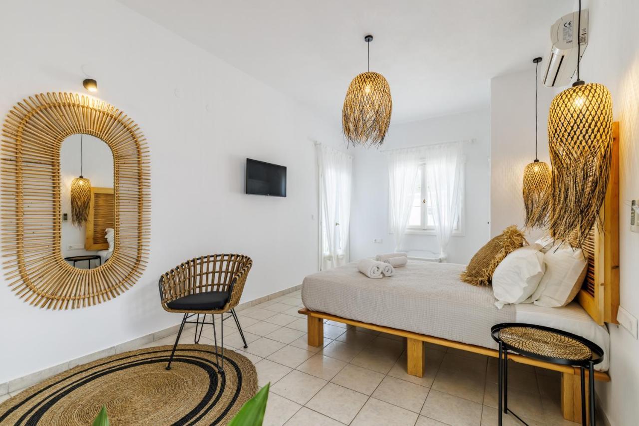Ourania Studios & Apartments Skopelos Town Exterior photo