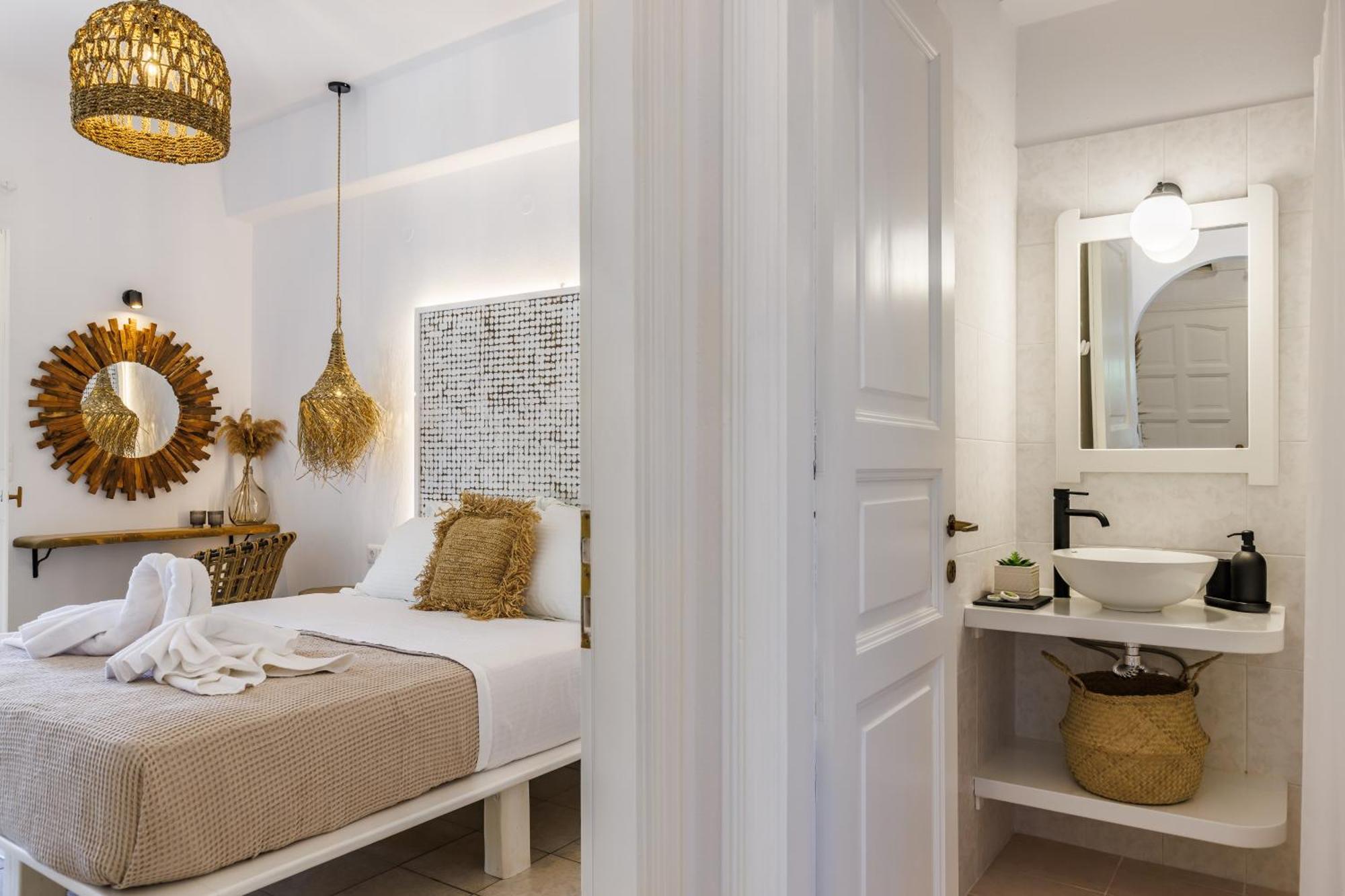Ourania Studios & Apartments Skopelos Town Exterior photo