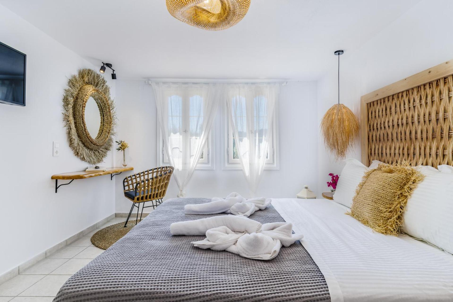 Ourania Studios & Apartments Skopelos Town Exterior photo