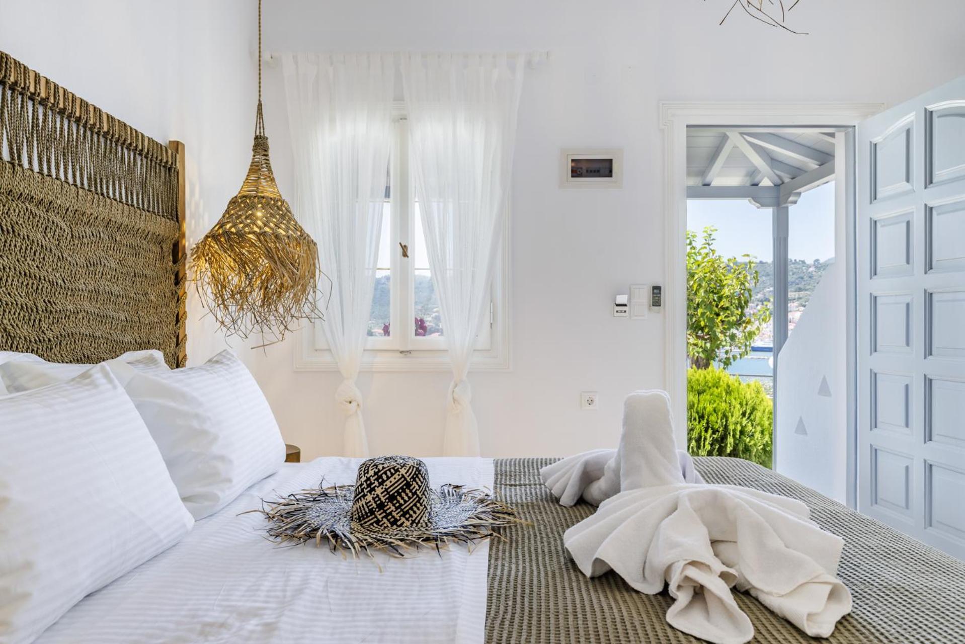 Ourania Studios & Apartments Skopelos Town Exterior photo